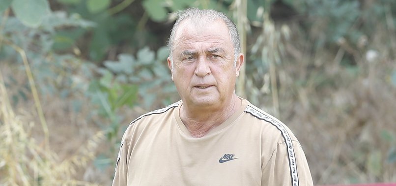 Fatih Terim iki haftadır doğru hakem kararlarını eleştiriyor