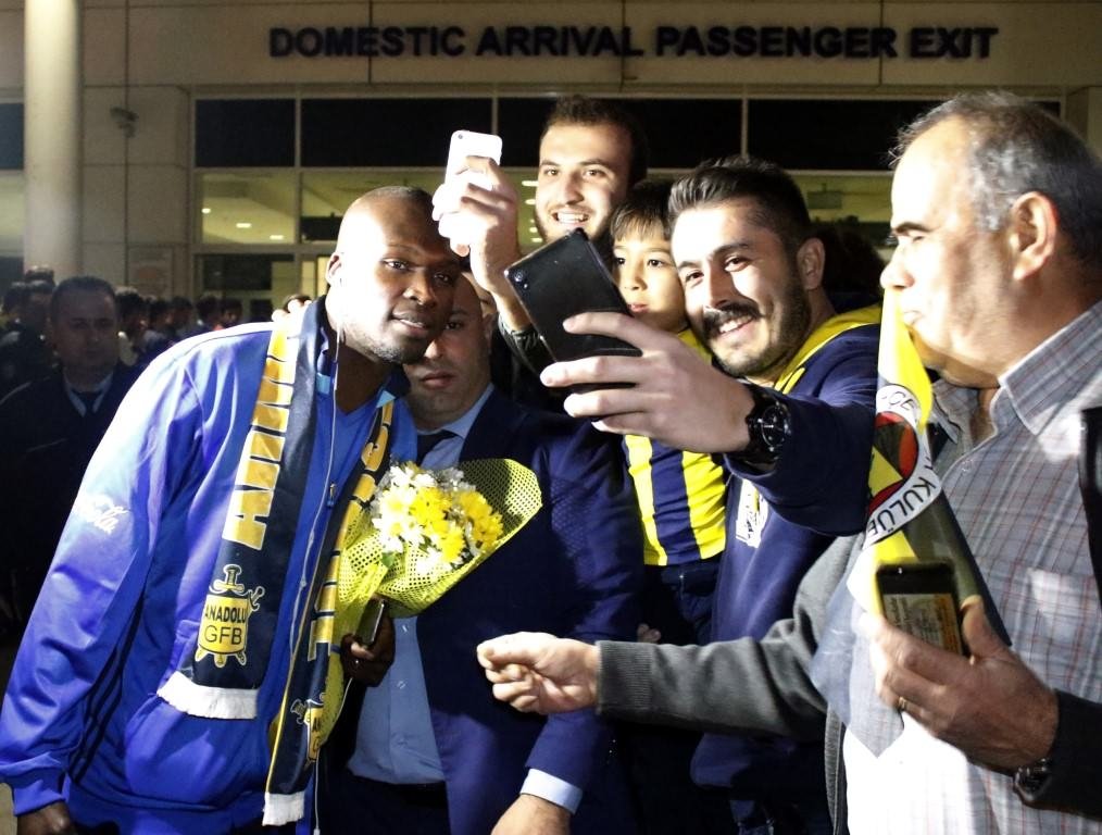 Fenerbahçe, Antalya’ya gitti