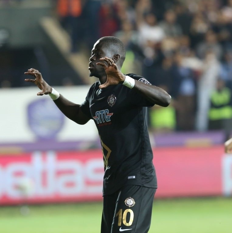 Badou Ndiaye Trabzonspor’a hayırlı olsun