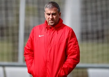 Hamzaoğlu, hayatını anlatırken duygulandı