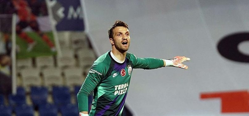 Okan kaleyi kapatamıyor