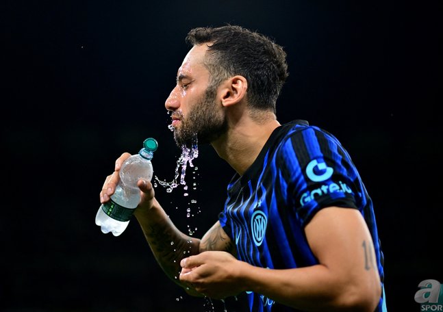 TRANSFER HABERİ: Galatasaray Hakan Çalhanoğlu için yeni formülü buldu!