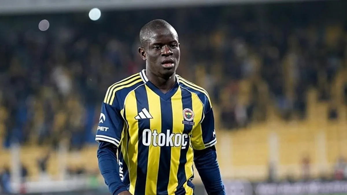 Fenerbahçe, Sturm Graz Maçı Kadrosuna Kante'yi Ekledi