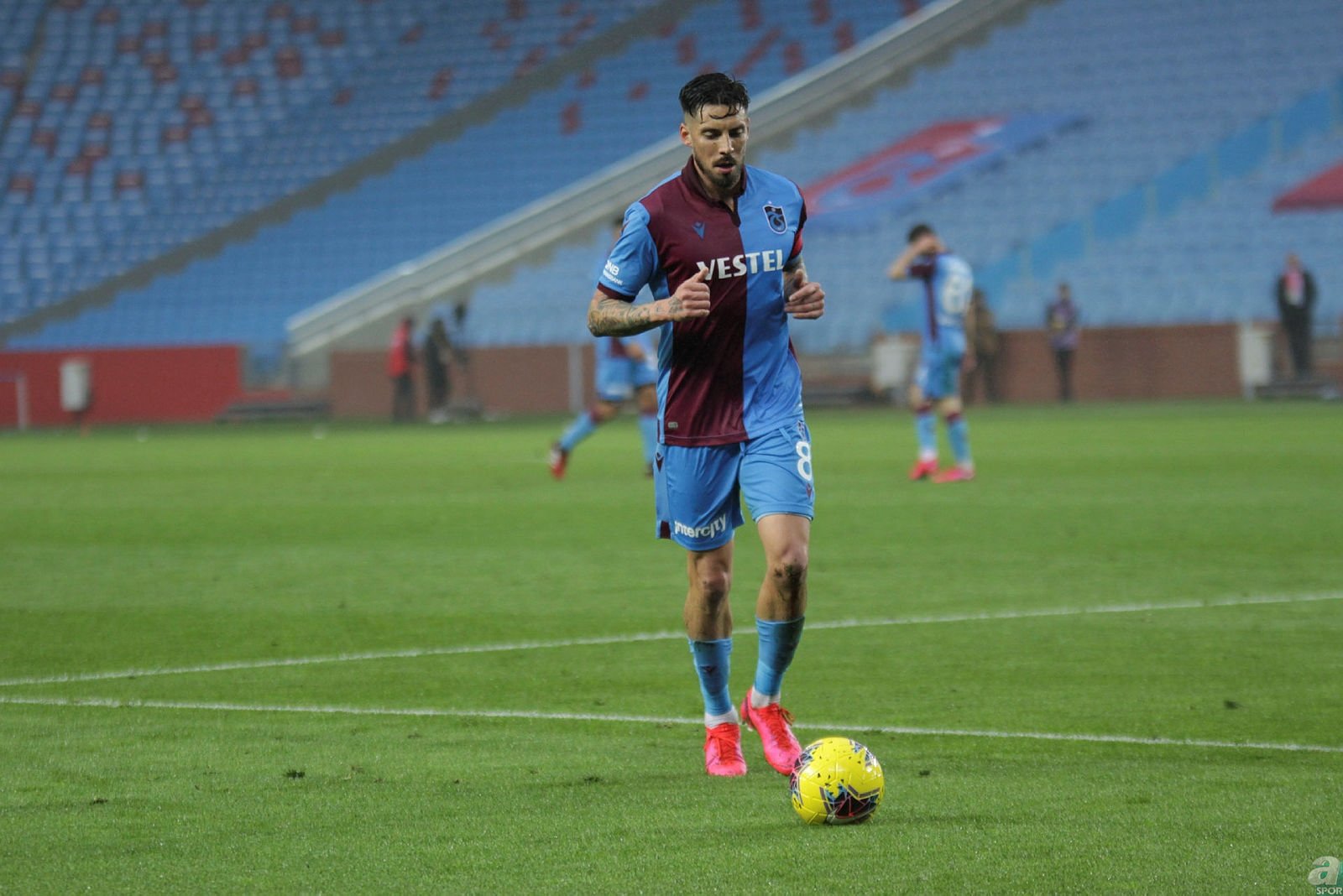 Beşiktaş transfer etmek istiyordu! Trabzonspor kaptı