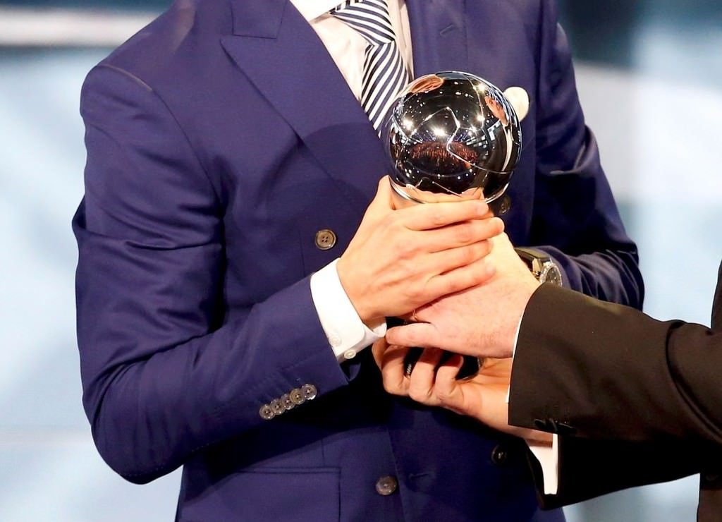 Yılın futbolcusu Cristiano Ronaldo seçildi