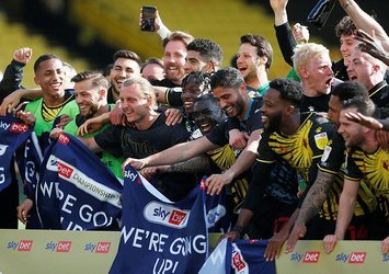 Watford Premier Lig'e yükseldi!