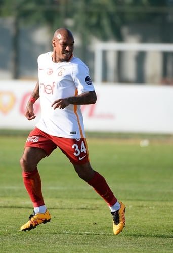 Nigel de Jong: Galatasaray ile büyüdüm