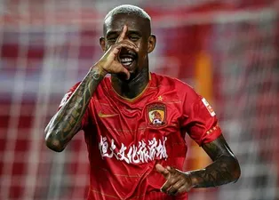 Talisca bonservisiyle birlikte transfer oluyor!