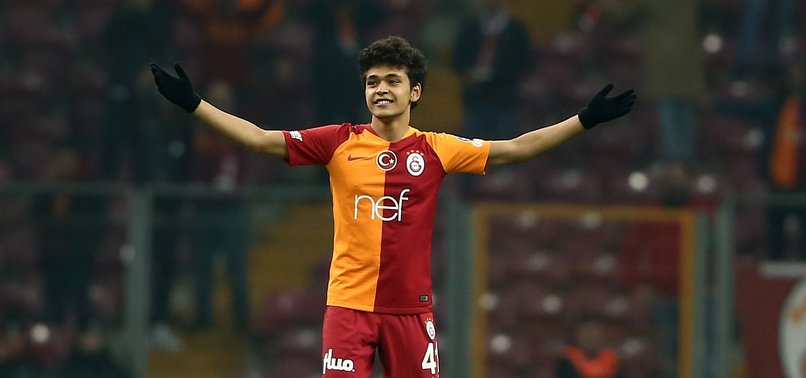 mustafa kapi galatasaray da o rekoru eline gecirdi aspor