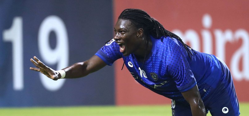 Galatasaray'ın eski golcüsü Gomis'ten flaş Falcao yorumu