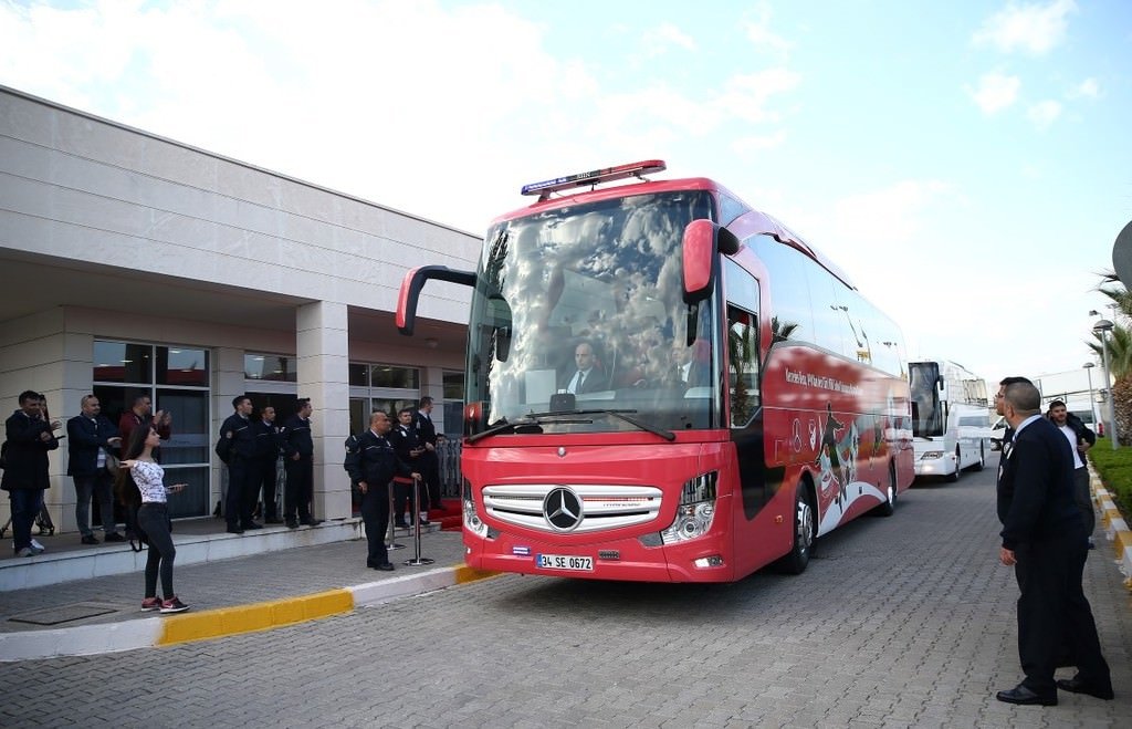 A Milli Futbol Takımı, Antalya’ya gitti