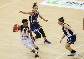 Beşiktaş'ta kadınlar yine kayıp