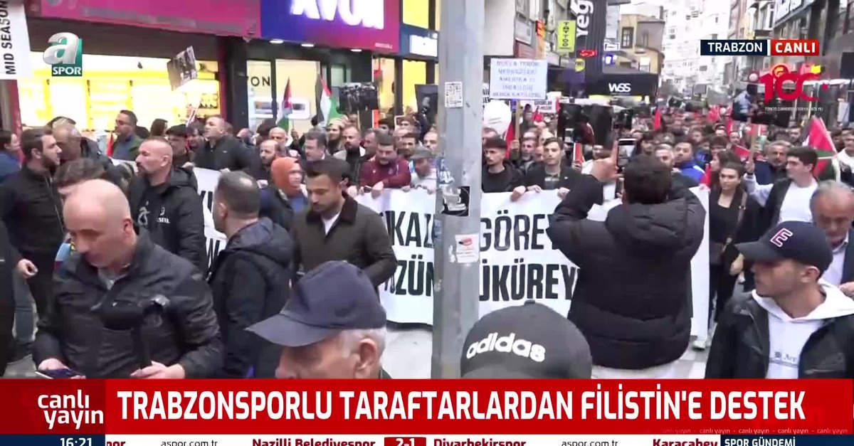 Trabzonspor taraftarından Filistin'e destek yürüyüşü