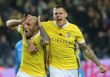 Fenerbahçe'ye Martin Skrtel müjdesi