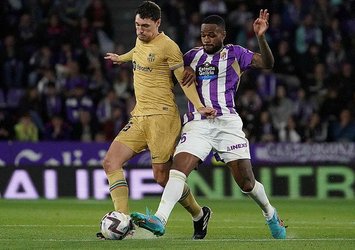 Cyle Larin Barcelona'yı yıktı!