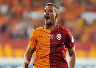 Galatasaray’da Lukas Podolski sevinci