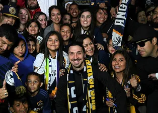 İbrahimovic'e coşkulu karşılama