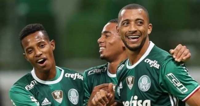 Galatasaray, Vitor Hugo transferini bitirdi