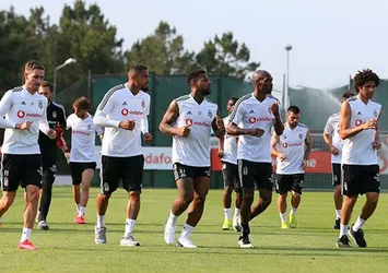 Beşiktaş Denizlispor'a hazırlanıyor