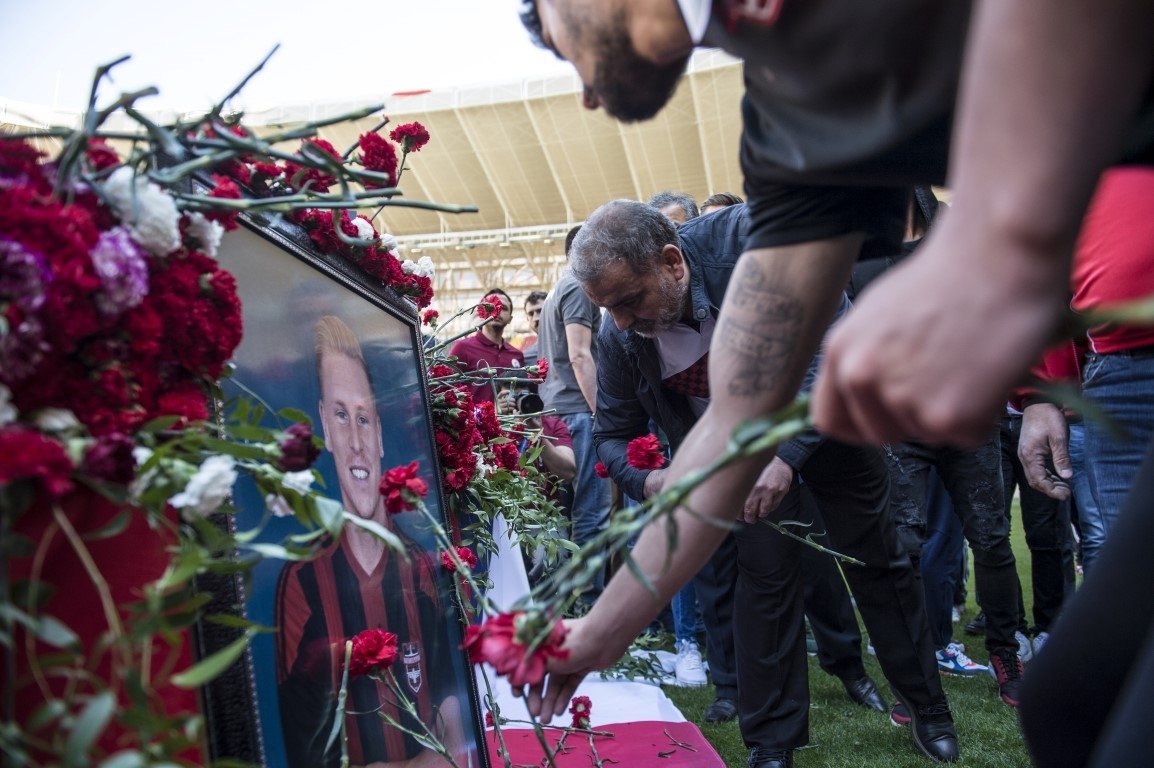 Rajtoral için anma töreni