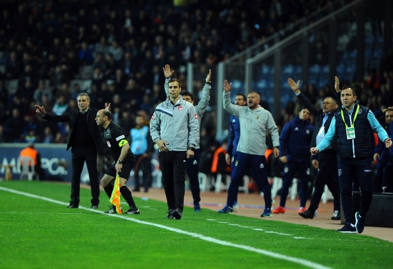 Fenerbahçe golcüsünü buldu! Slimani’nin yerine o geliyor