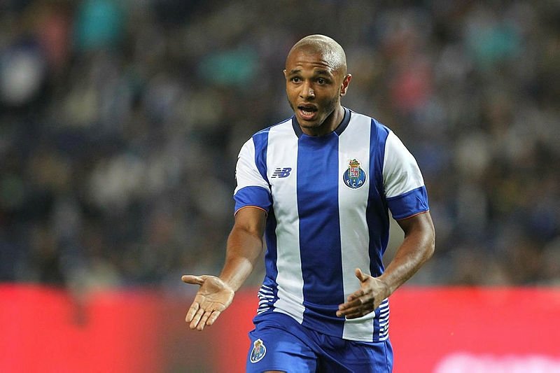 Fenerbahçe’den 4 transfer birden!