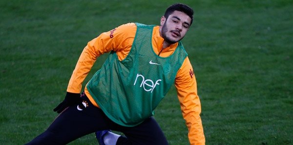 Ozan Kabak 4 Ay Oynadi Servet Birakti Sayfa 1 Galatasaray 13 Ekim 2020 Sali