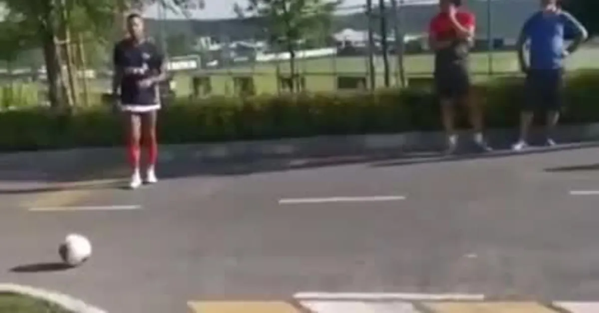 Quaresma'dan muhteşem gol