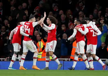 Arsenal Leeds'i tek golle geçti!