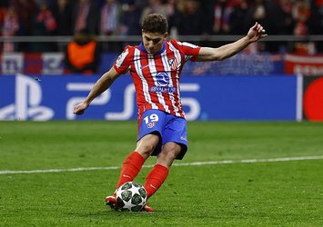 UEFA penaltılardaki çift vuruş kuralını gözden geçirecek