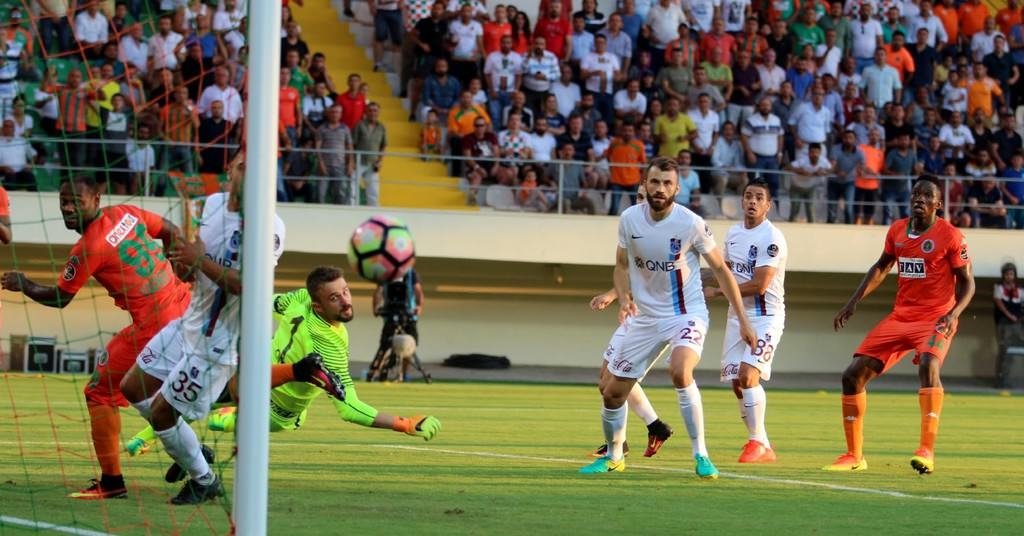 Onur Kıvrak: Artık ailem ikinci planda