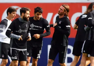 Beşiktaş, İtalya yolcusu