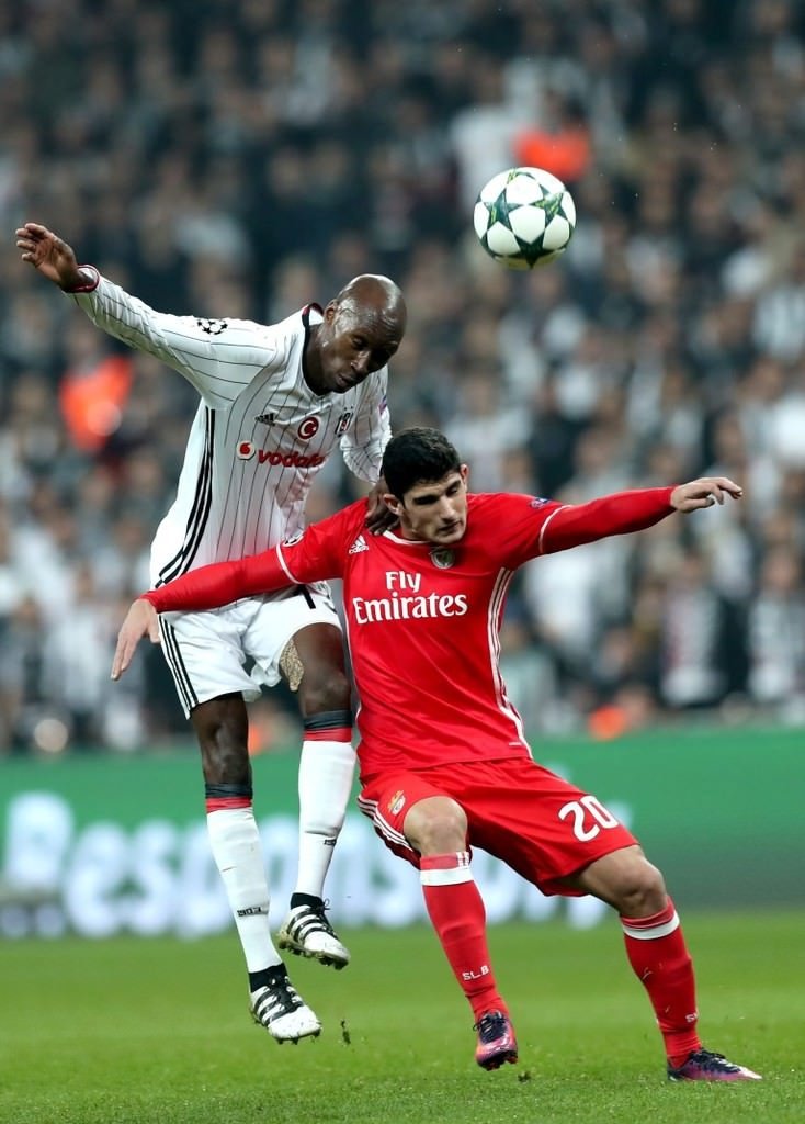Beşiktaş-Benfica mücadelesinden kareler