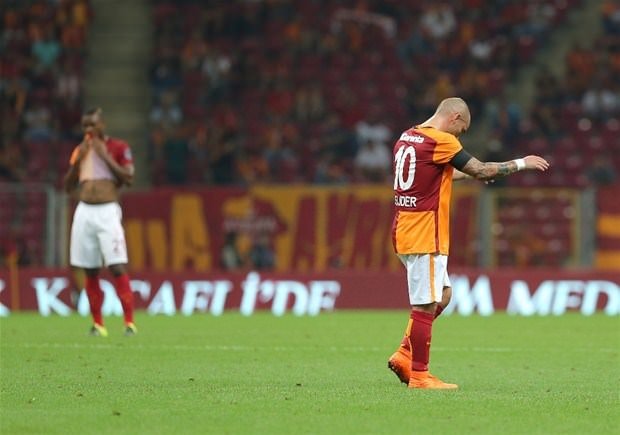 Rakip Osmanlı olunca sosyal medya yıkıldı