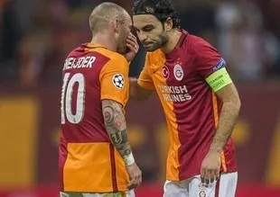 G.Saraylı oyunculardan ortak karar!