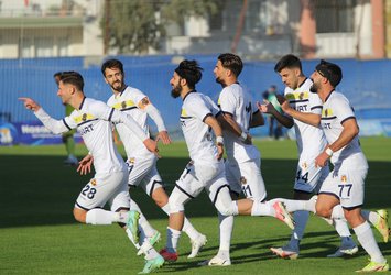 Menemenspor sahasında kazandı!