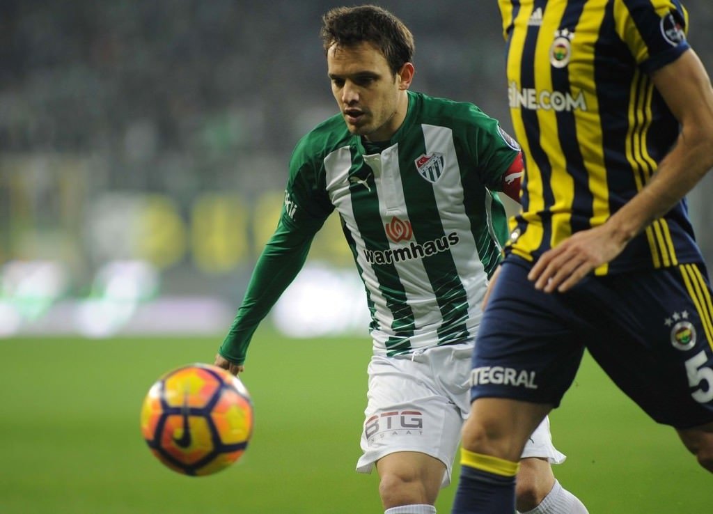 Bursaspor-Fenerbahçe karşılaşmasından kareler