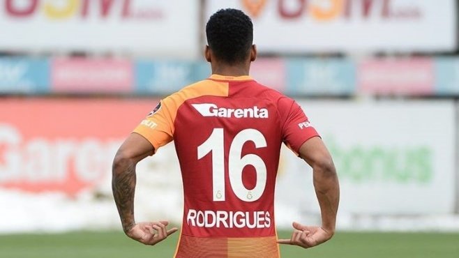 Garry Rodrigues, herkesi kendisine hayran bıraktırdı