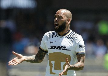 Karar verildi! Dani Alves...