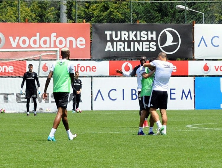 Beşiktaş idmanında gerginlik