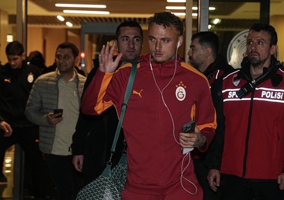 G.Saray’a Rize’de coşkulu karşılama