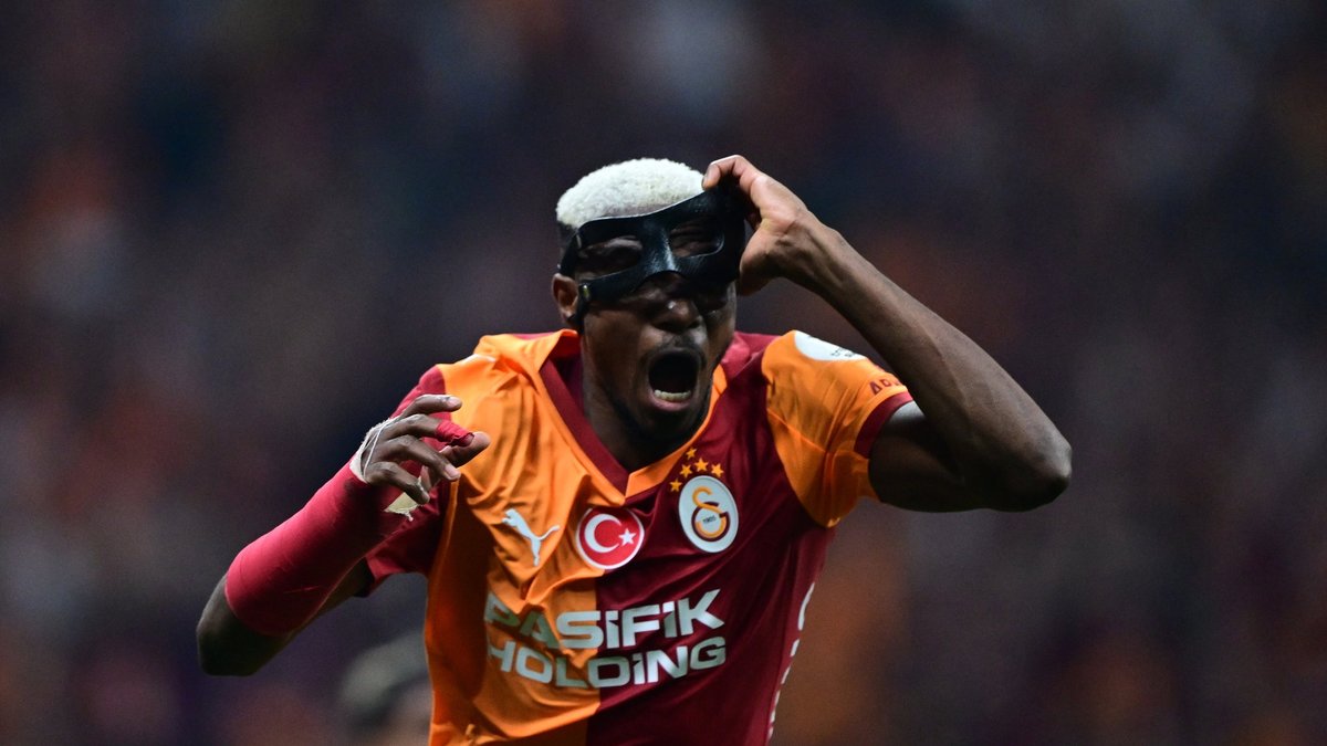 Victor Osimhen için flaş transfer iddiası! Yeni hocanın ilk isteği