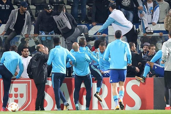 Evra, Cantona’ya özendi
