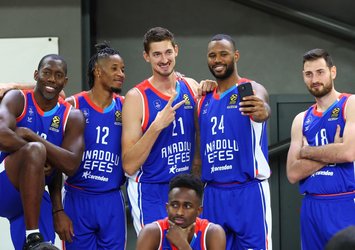 A. Efes Avrupa'daki 768. maçına çıkıyor