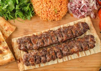 Urfa kebap tarifi, malzemeleri, yapılışı ve püf noktaları nedir?