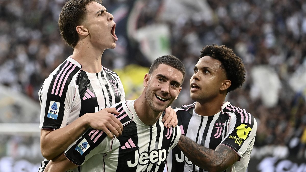 Fenerbahçe'den transferde dev hamle! Juventus'un yıldızı listede Fenerbahçe'den transferde dev hamle! Juventus'un yıldızı listede
