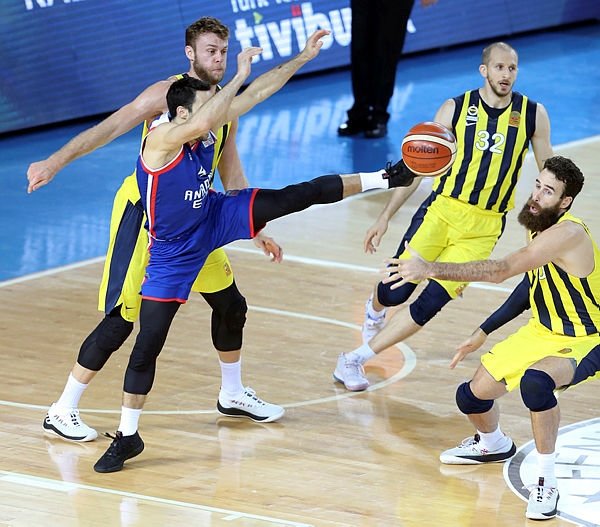 Cumhurbaşkanlığı Kupası Anadolu Efes’in