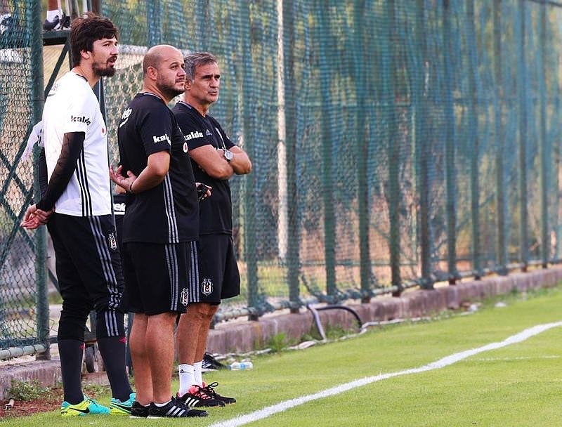 Beşiktaş’ta 5 futbolcu kadro dışı