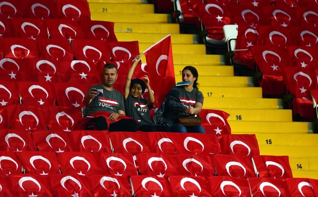 Türkiye-Kosova maçından kareler