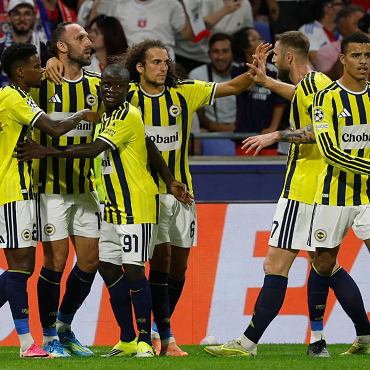 Fenerbahçe'ye Transfer Şoku: Genç Yıldız İtalya'ya Gidiyor